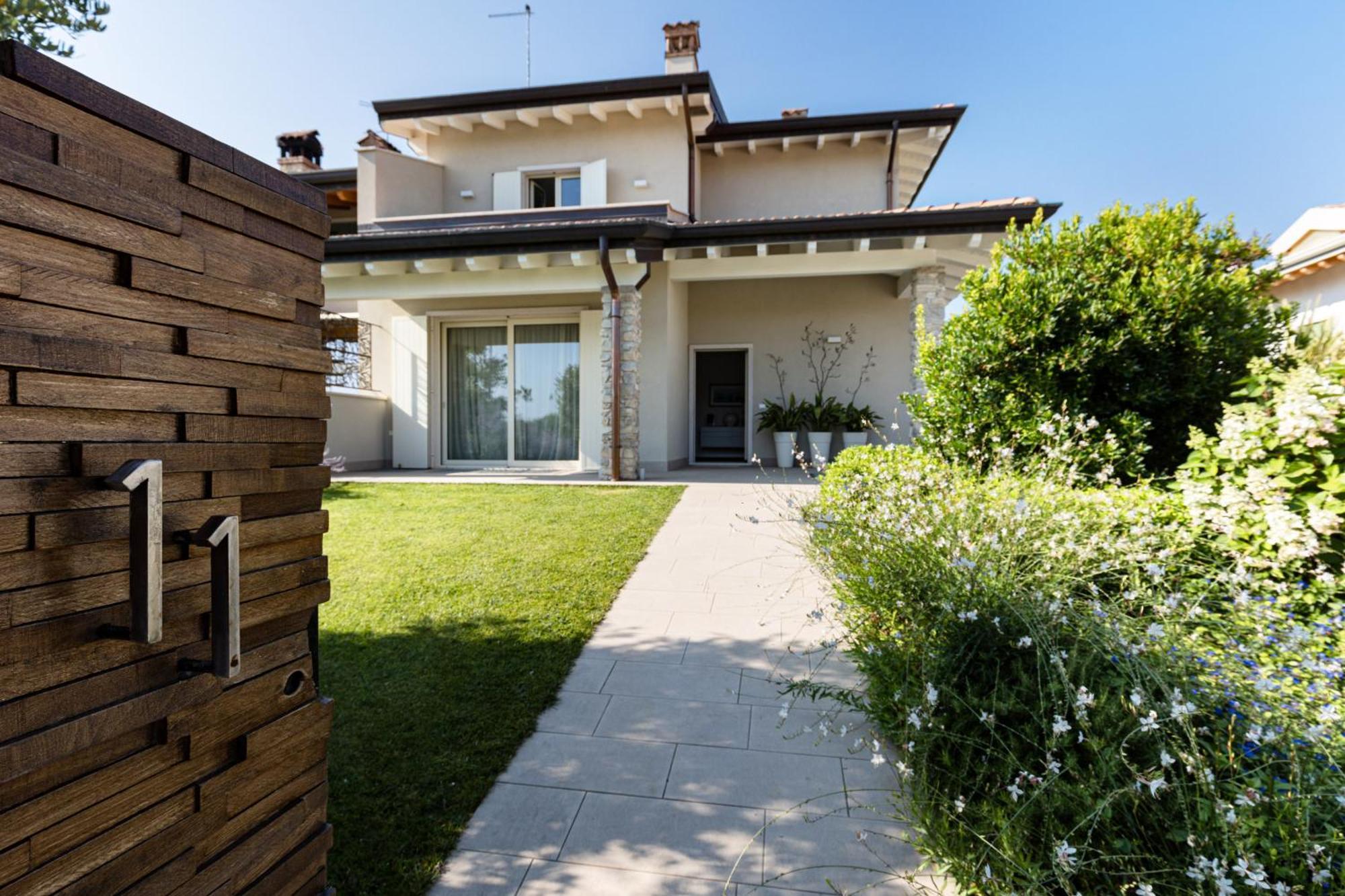 Villa Rita Пескиера дел Гарда Екстериор снимка