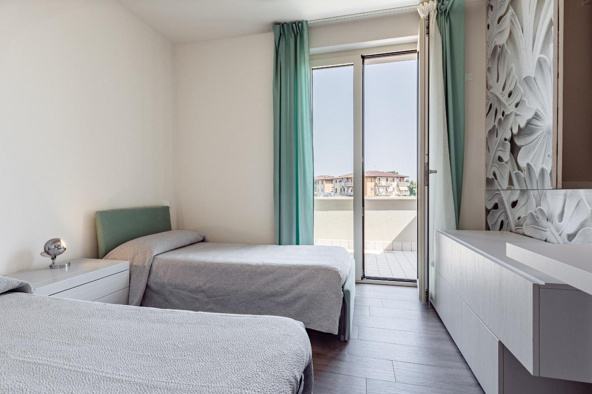 Villa Rita Пескиера дел Гарда Екстериор снимка