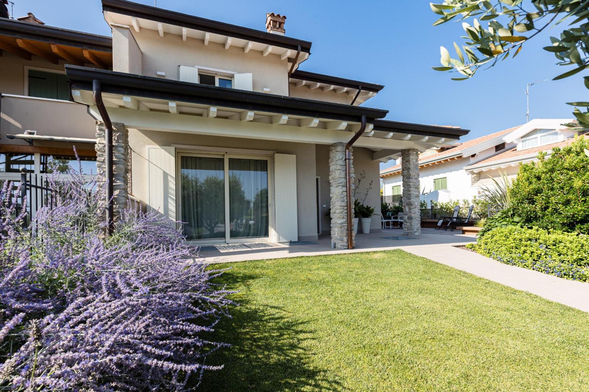 Villa Rita Пескиера дел Гарда Екстериор снимка